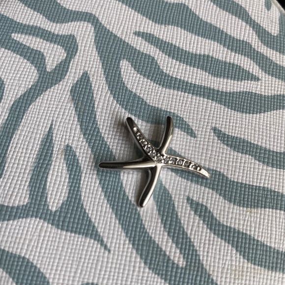 Sterling Silver Diamond Accented Starfish Necklace Charm - Picture 3 of 9
